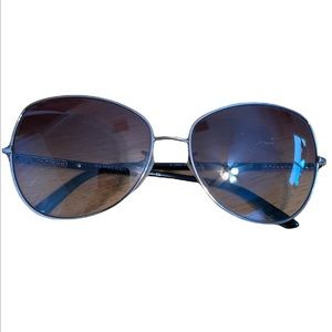 burberry sunglasses (authentic)